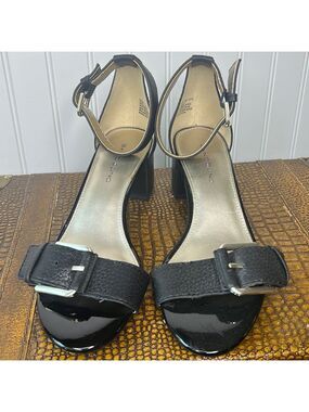 Bandolino Black Buckle  Ankle Strap Heels size 6.5